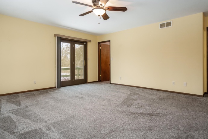 8087 Auburn, WINNEBAGO, Illinois 61088, 4 Bedrooms Bedrooms, ,2 BathroomsBathrooms,House,For Sale,Auburn,202600002