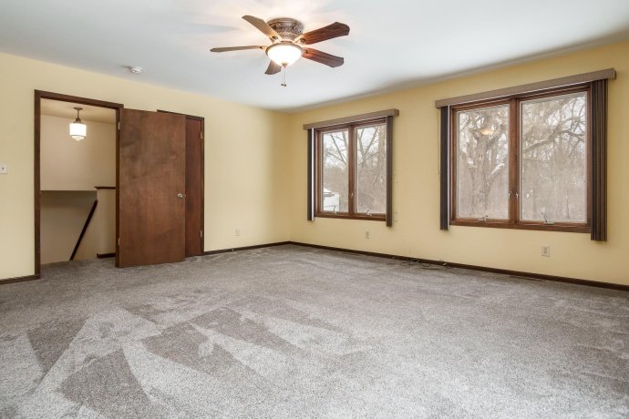 8087 Auburn, WINNEBAGO, Illinois 61088, 4 Bedrooms Bedrooms, ,2 BathroomsBathrooms,House,For Sale,Auburn,202600002