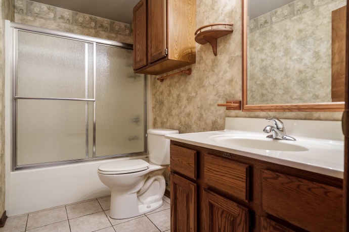 8087 Auburn, WINNEBAGO, Illinois 61088, 4 Bedrooms Bedrooms, ,2 BathroomsBathrooms,House,For Sale,Auburn,202600002