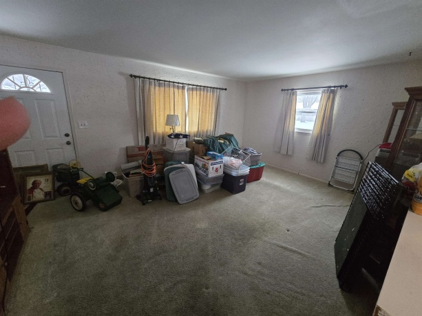 1002 Fieldcrest, ROCKFORD, Illinois 61101, 3 Bedrooms Bedrooms, ,1 BathroomBathrooms,House,For Sale,Fieldcrest,202600008