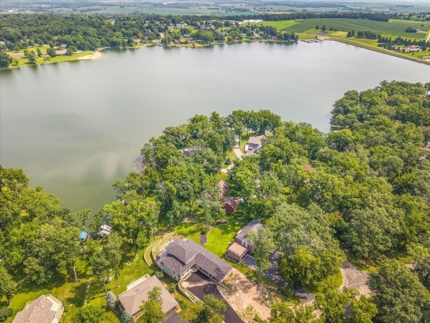 1927 Baintree, LAKE SUMMERSET, Illinois 61019, 4 Bedrooms Bedrooms, ,3 BathroomsBathrooms,House,For Sale,Baintree,202600009