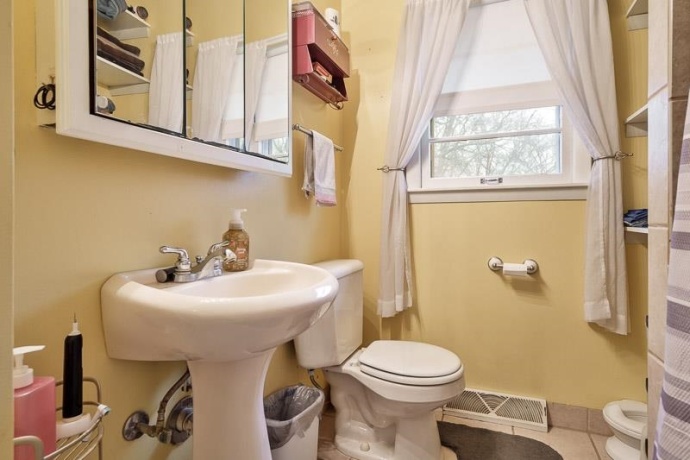 3715 Rural, ROCKFORD, Illinois 61107, 3 Bedrooms Bedrooms, ,2 BathroomsBathrooms,House,For Sale,Rural,202600010