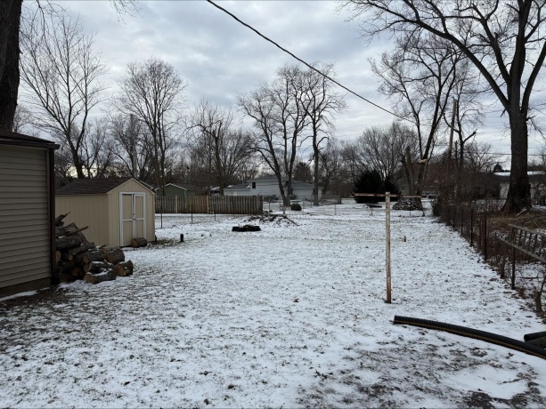 502 Willow, ROCKFORD, Illinois 61102, 2 Bedrooms Bedrooms, ,1 BathroomBathrooms,House,For Sale,Willow,202600012