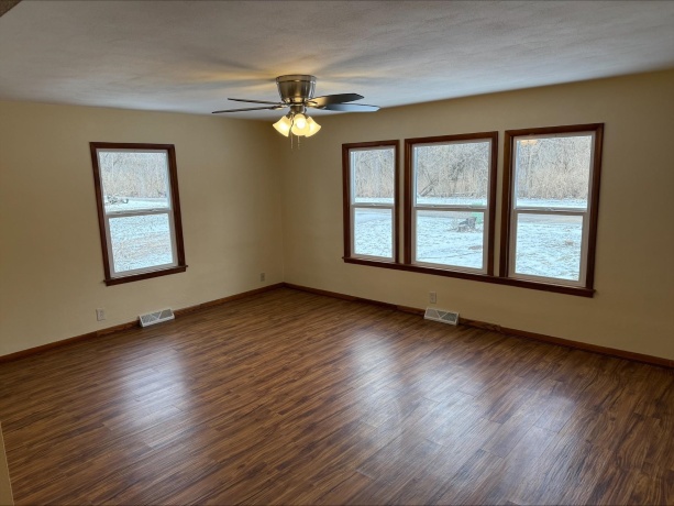 502 Willow, ROCKFORD, Illinois 61102, 2 Bedrooms Bedrooms, ,1 BathroomBathrooms,House,For Sale,Willow,202600012