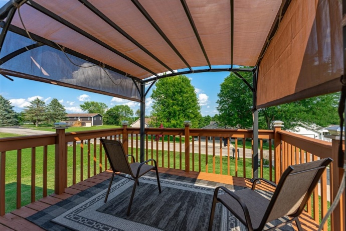 1726 Baintree, LAKE SUMMERSET, Illinois 61019, 3 Bedrooms Bedrooms, ,3 BathroomsBathrooms,House,For Sale,Baintree,202504549