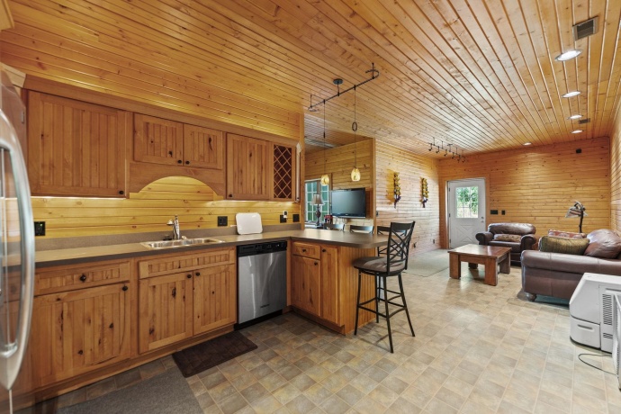 5382 GUILFORD, ROCKFORD, Illinois 61107, 3 Bedrooms Bedrooms, ,2 BathroomsBathrooms,House,For Sale,GUILFORD,202600014