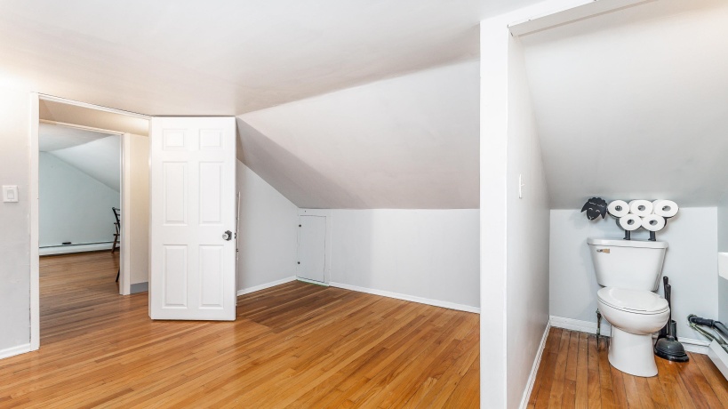 803 Ridge, GALENA, Illinois 61036, 3 Bedrooms Bedrooms, ,1 BathroomBathrooms,House,For Sale,Ridge,202600015