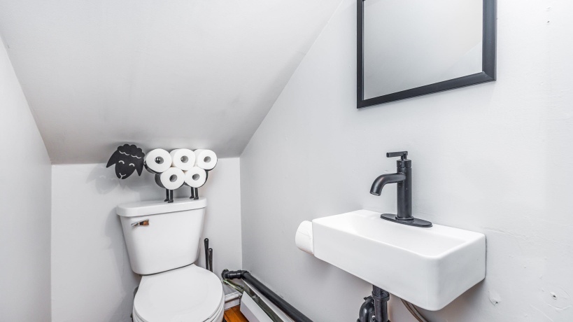 803 Ridge, GALENA, Illinois 61036, 3 Bedrooms Bedrooms, ,1 BathroomBathrooms,House,For Sale,Ridge,202600015