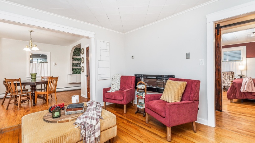 803 Ridge, GALENA, Illinois 61036, 3 Bedrooms Bedrooms, ,1 BathroomBathrooms,House,For Sale,Ridge,202600015