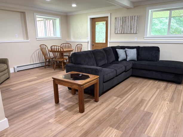 12750 W Cross, GALENA, Illinois 61036, 2 Bedrooms Bedrooms, ,2 BathroomsBathrooms,House,For Sale,W Cross,202600016