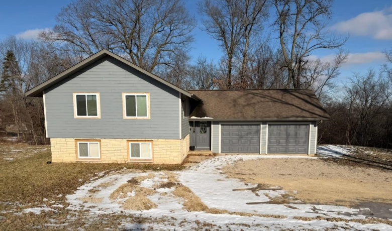 12750 W Cross, GALENA, Illinois 61036, 2 Bedrooms Bedrooms, ,2 BathroomsBathrooms,House,For Sale,W Cross,202600016