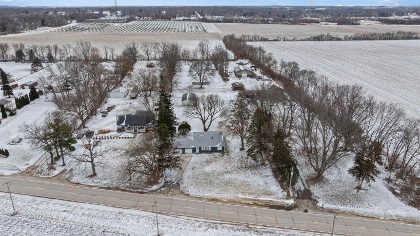 6212 Auburn, ROCKFORD, Illinois 61101, 3 Bedrooms Bedrooms, ,2 BathroomsBathrooms,House,For Sale,Auburn,202600019