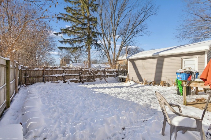 418 Adams, ROCKFORD, Illinois 61107, 3 Bedrooms Bedrooms, ,1 BathroomBathrooms,House,For Sale,Adams,202600020