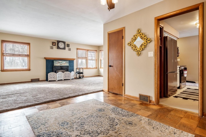 1013 Main, ROCKTON, Illinois 61072, 3 Bedrooms Bedrooms, ,1 BathroomBathrooms,House,For Sale,Main,202600051