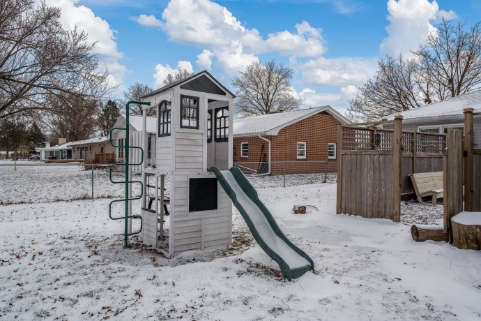 1013 Main, ROCKTON, Illinois 61072, 3 Bedrooms Bedrooms, ,1 BathroomBathrooms,House,For Sale,Main,202600051