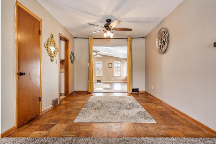 1013 Main, ROCKTON, Illinois 61072, 3 Bedrooms Bedrooms, ,1 BathroomBathrooms,House,For Sale,Main,202600051