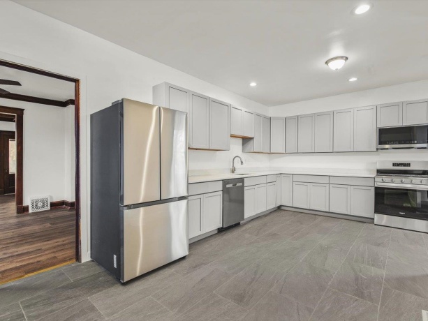 1516 5th, ROCKFORD, Illinois 61104, 5 Bedrooms Bedrooms, ,2 BathroomsBathrooms,House,For Sale,5th,202600060