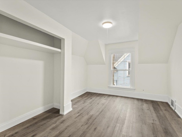 1516 5th, ROCKFORD, Illinois 61104, 5 Bedrooms Bedrooms, ,2 BathroomsBathrooms,House,For Sale,5th,202600060