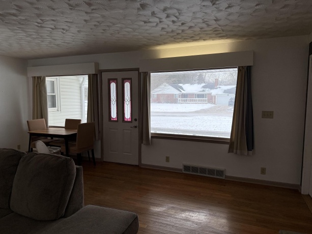 1324 Post, ROCKFORD, Illinois 61108, 2 Bedrooms Bedrooms, ,1 BathroomBathrooms,House,For Sale,Post,202600062