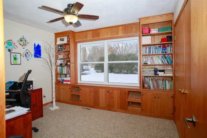 201 South St., LENA, Illinois 61048, 4 Bedrooms Bedrooms, ,3 BathroomsBathrooms,House,For Sale,South St.,202600066