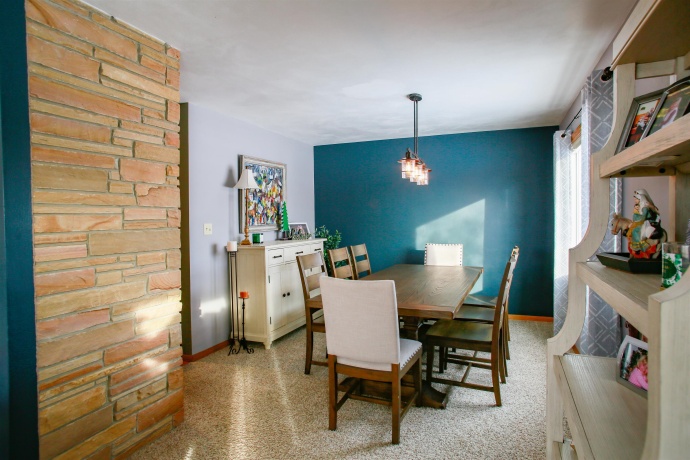 201 South St., LENA, Illinois 61048, 4 Bedrooms Bedrooms, ,3 BathroomsBathrooms,House,For Sale,South St.,202600066