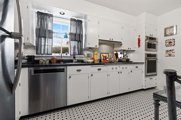 1011 LUNDVALL, ROCKFORD, Illinois 61107, 3 Bedrooms Bedrooms, ,1 BathroomBathrooms,House,For Sale,LUNDVALL,202600067