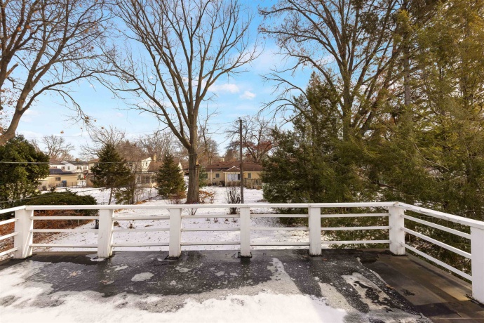 1011 LUNDVALL, ROCKFORD, Illinois 61107, 3 Bedrooms Bedrooms, ,1 BathroomBathrooms,House,For Sale,LUNDVALL,202600067