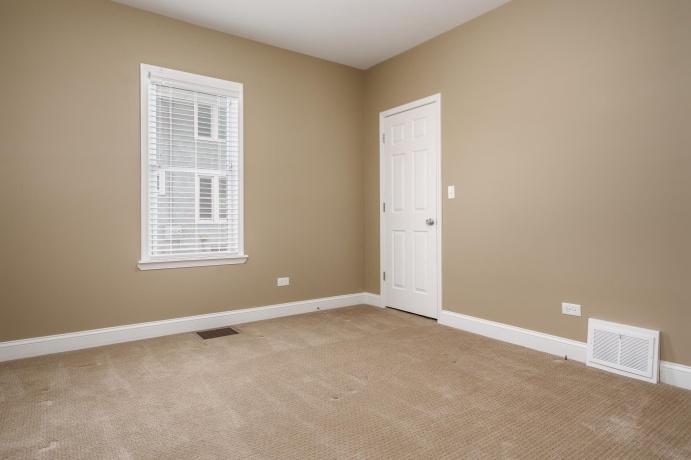 720 2ND, DEKALB, Illinois 60115, 2 Bedrooms Bedrooms, ,1 BathroomBathrooms,House,For Sale,2ND,202600069