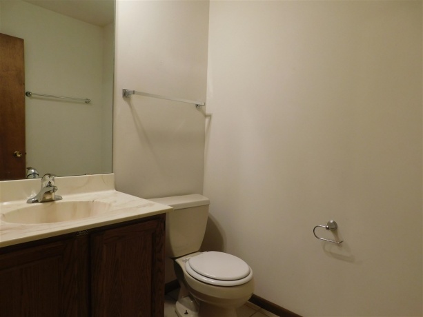 773 Tulip, ROCKFORD, Illinois 61107, 2 Bedrooms Bedrooms, ,1 BathroomBathrooms,Condominium,For Sale,Tulip,202507410