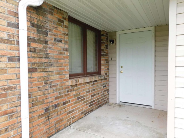773 Tulip, ROCKFORD, Illinois 61107, 2 Bedrooms Bedrooms, ,1 BathroomBathrooms,Condominium,For Sale,Tulip,202507410