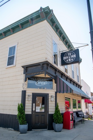 101 Devore, PEARL CITY, Illinois 61062, ,Business/retail,For Sale,Devore,202503255