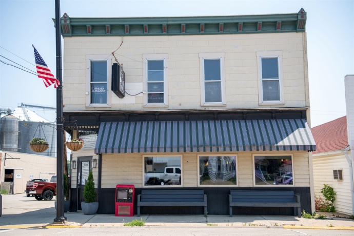 101 Devore, PEARL CITY, Illinois 61062, ,Business/retail,For Sale,Devore,202503255