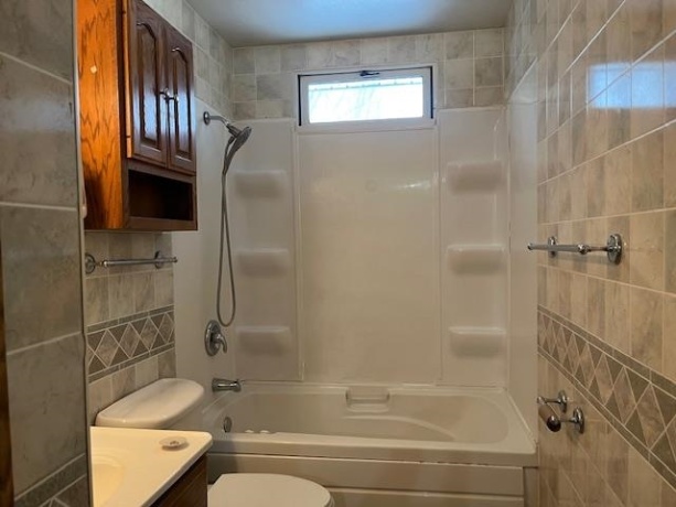 1910 Plateau, LOVES PARK, Illinois 61111, 3 Bedrooms Bedrooms, ,1 BathroomBathrooms,House,For Sale,Plateau,202506895