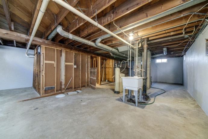 2328 Pierce, ROCKFORD, Illinois 61103, 3 Bedrooms Bedrooms, ,2 BathroomsBathrooms,House,For Sale,Pierce,202600071