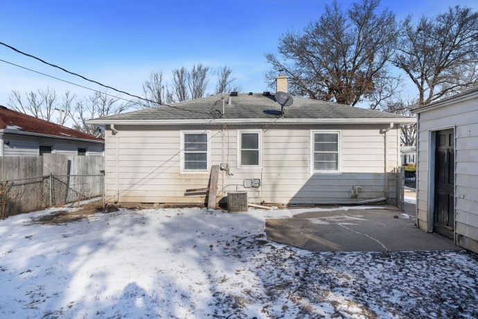 2328 Pierce, ROCKFORD, Illinois 61103, 3 Bedrooms Bedrooms, ,2 BathroomsBathrooms,House,For Sale,Pierce,202600071