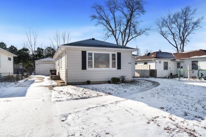 2328 Pierce, ROCKFORD, Illinois 61103, 3 Bedrooms Bedrooms, ,2 BathroomsBathrooms,House,For Sale,Pierce,202600071