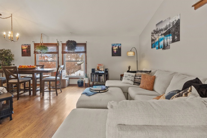 113 Wallace, BARTLETT, Illinois 60103, 3 Bedrooms Bedrooms, ,1 BathroomBathrooms,House,For Sale,Wallace,202600074