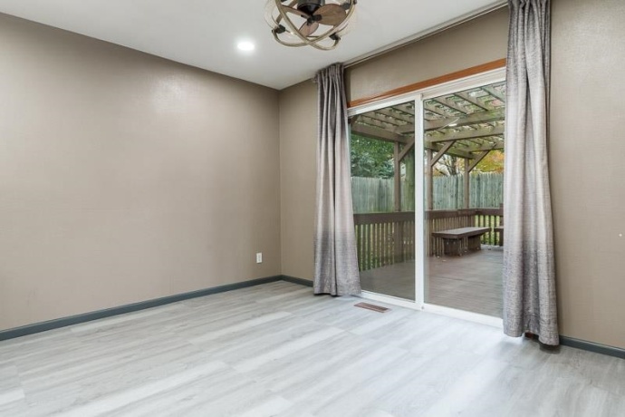 3075 Derbyshire, MACHESNEY PARK, Illinois 61115, 3 Bedrooms Bedrooms, ,2 BathroomsBathrooms,House,For Sale,Derbyshire,202600076