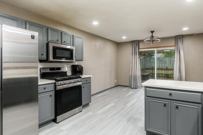 3075 Derbyshire, MACHESNEY PARK, Illinois 61115, 3 Bedrooms Bedrooms, ,2 BathroomsBathrooms,House,For Sale,Derbyshire,202600076