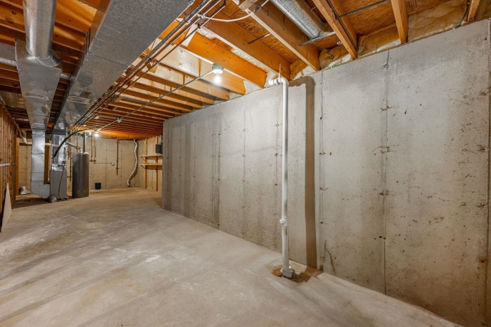 283 MADELINE, ROCKFORD, Illinois 61107, 3 Bedrooms Bedrooms, ,1 BathroomBathrooms,House,For Sale,MADELINE,202600078