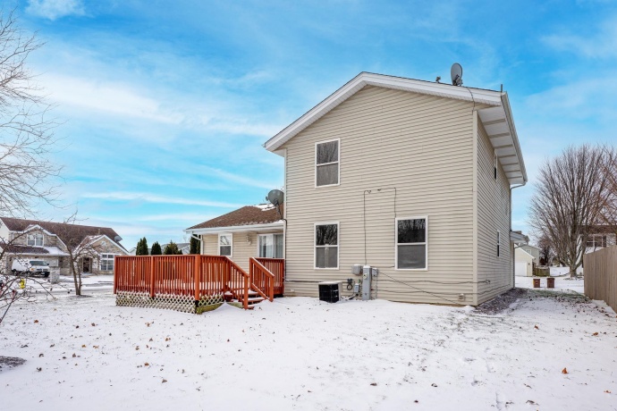 283 MADELINE, ROCKFORD, Illinois 61107, 3 Bedrooms Bedrooms, ,1 BathroomBathrooms,House,For Sale,MADELINE,202600078