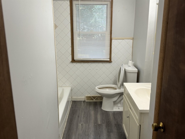 1212 Blaisdell, ROCKFORD, Illinois 61101, ,2 Units,For Sale,Blaisdell,202600082