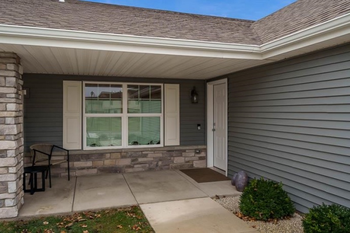 4489 SQUAW VALLEY, LOVES PARK, Illinois 61111, 2 Bedrooms Bedrooms, ,2 BathroomsBathrooms,Condominium,For Sale,SQUAW VALLEY,202600086