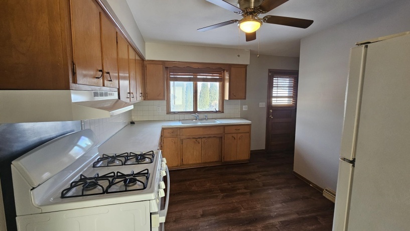 5864 Dafred, ROCKFORD, Illinois 61107, ,2 Units,For Sale,Dafred,202507371