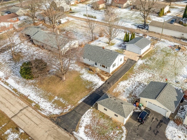 205 Seward, WINNEBAGO, Illinois 61088, 3 Bedrooms Bedrooms, ,1 BathroomBathrooms,House,For Sale,Seward,202600087