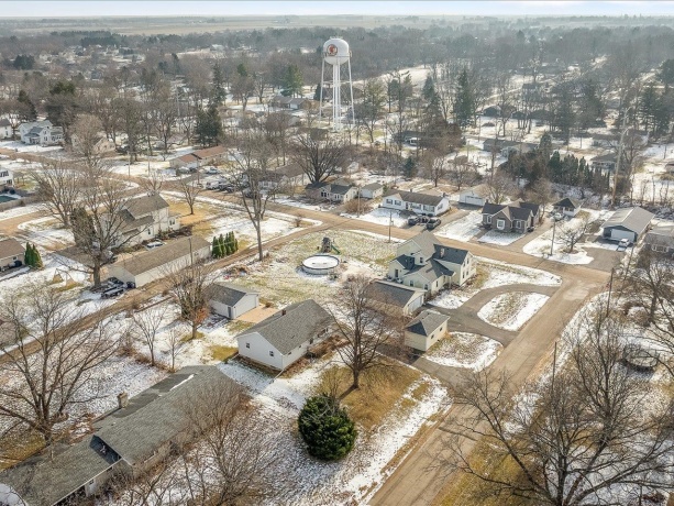 205 Seward, WINNEBAGO, Illinois 61088, 3 Bedrooms Bedrooms, ,1 BathroomBathrooms,House,For Sale,Seward,202600087