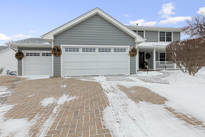 3744 Trainer, ROCKFORD, Illinois 61114, 4 Bedrooms Bedrooms, ,3 BathroomsBathrooms,House,For Sale,Trainer,202600088