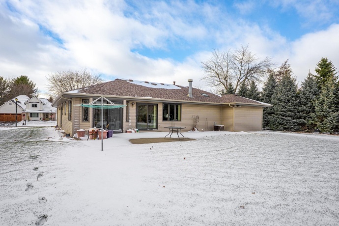 5539 WINNERS, CALEDONIA, Illinois 61011, 3 Bedrooms Bedrooms, ,2 BathroomsBathrooms,House,For Sale,WINNERS,202600089