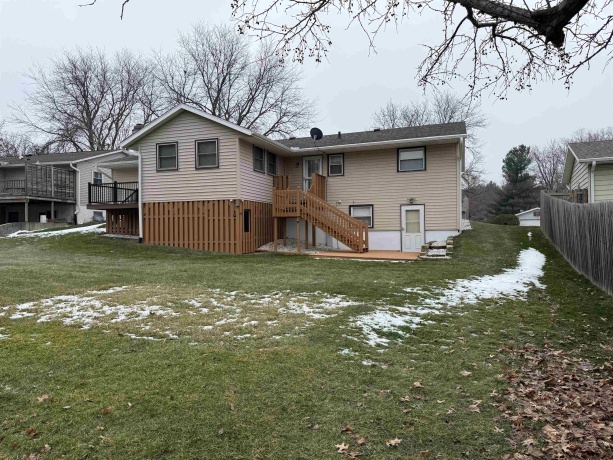 559 Greenfield, FREEPORT, Illinois 61032, 3 Bedrooms Bedrooms, ,2 BathroomsBathrooms,House,For Sale,Greenfield,202600090