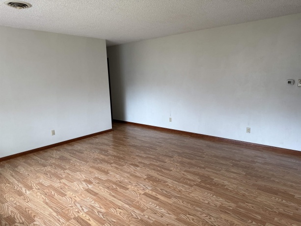 559 Greenfield, FREEPORT, Illinois 61032, 3 Bedrooms Bedrooms, ,2 BathroomsBathrooms,House,For Sale,Greenfield,202600090